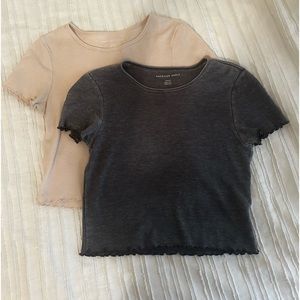 SET of 2 american eagle baby tee's